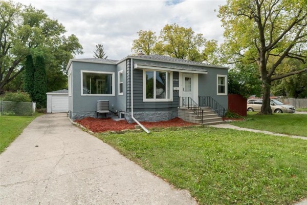 1044 Byng Place, Winnipeg