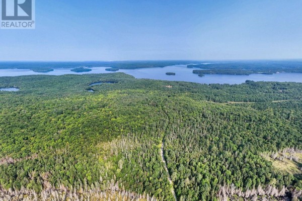 1045 B Browns Brae Road, Lake Of Bays, ON P0B1A0 Photo 2