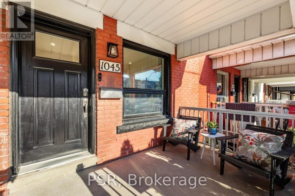 Dining room - 1045 Ossington Avenue, Toronto, ON M6G3V9 Photo 2