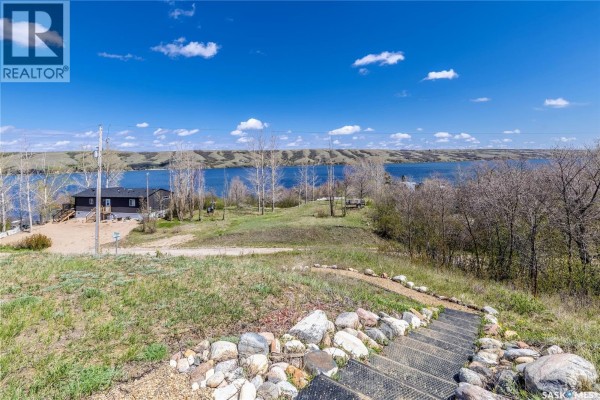1045 Tatanka Drive, South Lake, SK S0H0R0 Photo 4