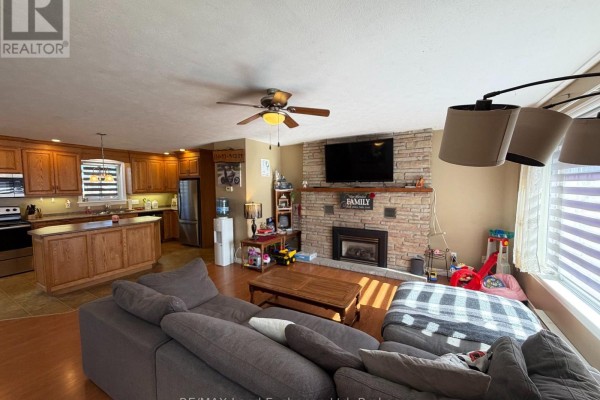 Bedroom - 1046 Vogt Street, Howick, ON N0G2X0 Photo 5