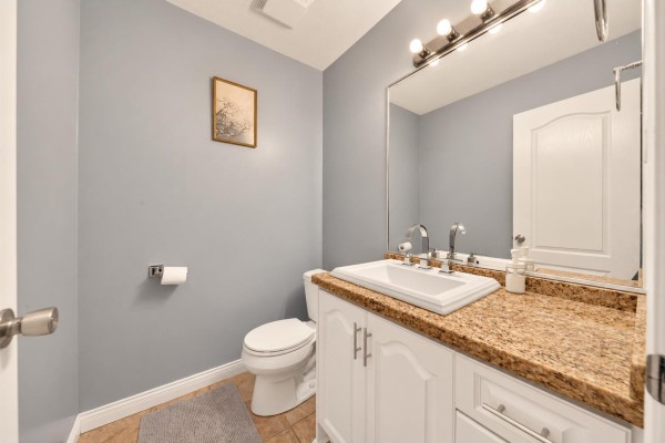 10462 Wiltshire Boulevard, Delta, BC V4C8G6 Photo 5
