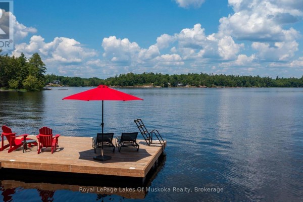Bedroom - 1047 Brandy Crest Road, Muskoka Lakes, ON P0B1J0 Photo 3