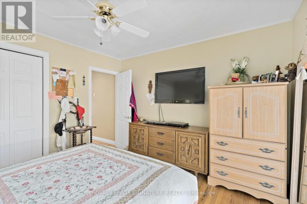Dining room - 1047 Lagoon Road, Highlands East, ON K0L1C0 Photo 2