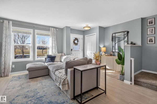 Family room - 1047 Paisley Dr Sw, Edmonton, AB T6W4E1 Photo 4