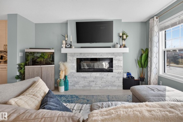 Den - 1047 Paisley Dr Sw, Edmonton, AB T6W4E1 Photo 5