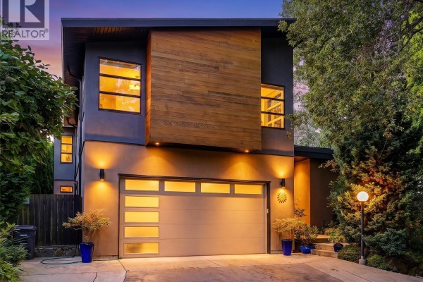 1047 San Marino Cres, Saanich