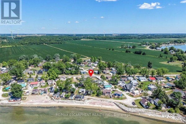 1048 Lakeshore Road, Haldimand, ON N0A1P0 Photo 2