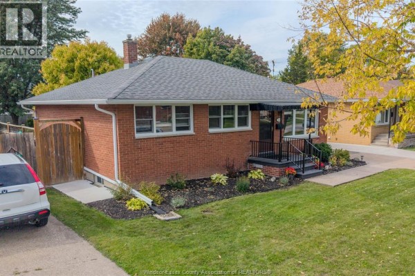 Cold room - 1049 Buckingham Road, Windsor, ON N8S2E2 Photo 2