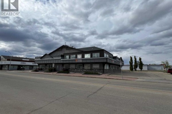 105, 106, 108, 9824 97 Avenue, Grande Prairie, AB, photo 2