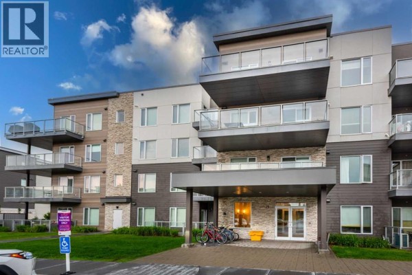 105, 150 Shawnee Square Sw, Calgary, AB T2Y0T6 Photo 2