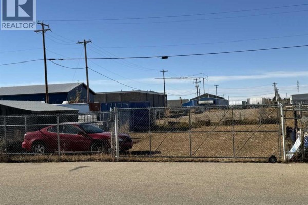 105, 251 Spruce Street, Rural Red Deer County, AB, photo 3