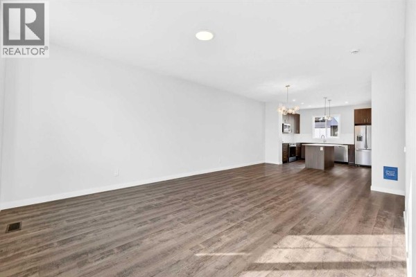 Kitchen - 105, 28 Red Embers Plaza Ne, Calgary, AB T3N2W1 Photo 4