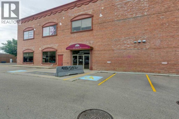 105, 4807 50 Avenue, Red Deer, AB, photo 3