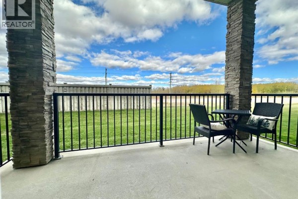 4pc Bathroom - 105, 9229 Lakeland Drive, Grande Prairie, AB T8X0B8 Photo 5