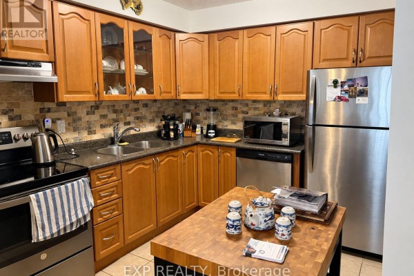 105 - 2301 Derry Road W, Mississauga, ON L5N2R4 Photo 4