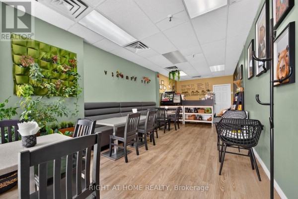 105 - 2323 Bloor Street W, Toronto, ON, photo 3