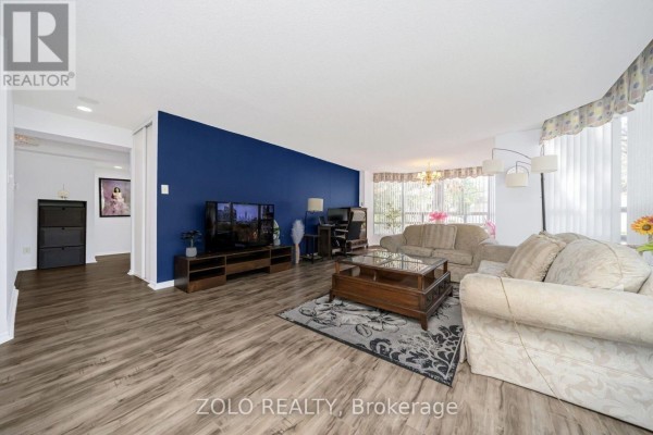 105 - 310 Mill Street S, Brampton, ON L6Y3B1 Photo 5