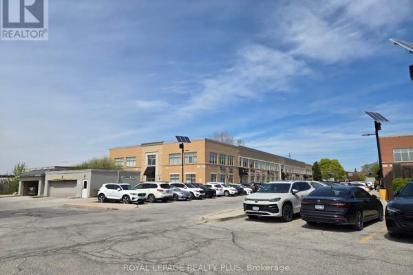 105 - 330 Bronte Street S, Milton, ON L9T7X1 Photo 4