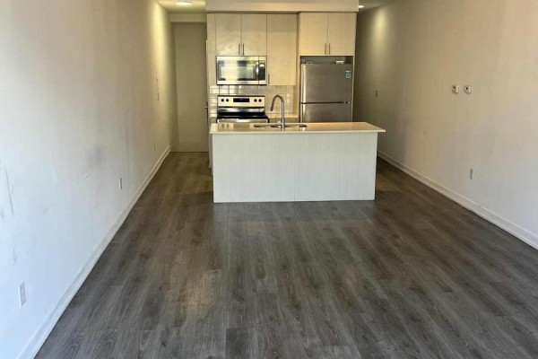 Partial bathroom - 105 - 3686 St Clair Avenue E, Toronto, ON M1M0E4 Photo 4