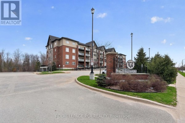 105 - 5 Greenwich Street, Barrie, ON, photo 3
