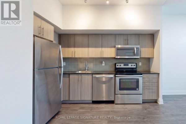 Kitchen - 105 - 55 Speers Road, Oakville, ON L6K3R6 Photo 3