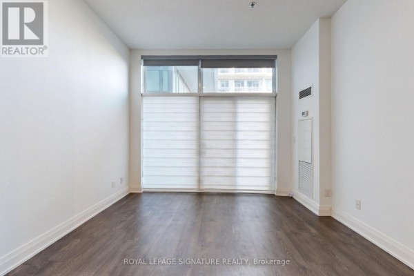 105 - 55 Speers Road, Oakville, ON L6K3R6 Photo 5