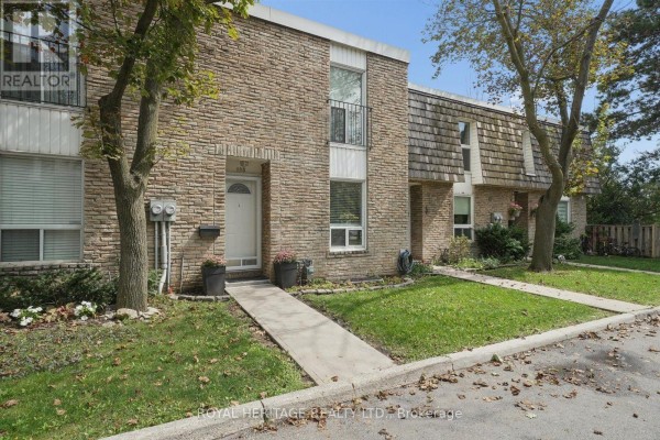 105 - 701 Burnhamthorpe Road, Toronto, ON, photo 2