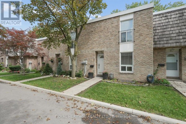 105 - 701 Burnhamthorpe Road, Toronto, ON, photo 3