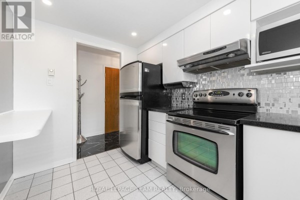 Utility room - 105 - 939 North River Road, Ottawa, ON K1K4M9 Photo 5