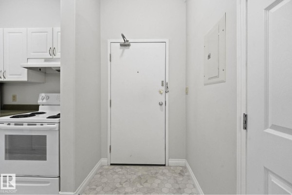 #105 11446 40 Av Nw Nw, Edmonton, AB T6J0R5 Photo 5