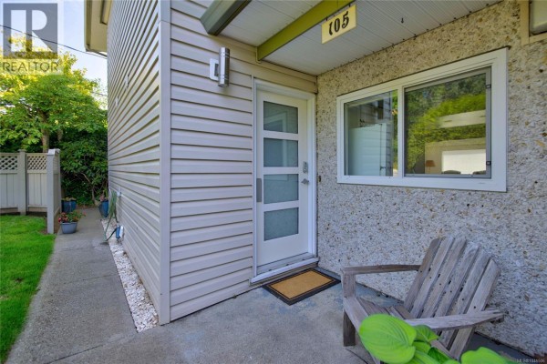 Primary Bedroom - 105 1537 Noel Ave, Comox, BC V9M3H8 Photo 4