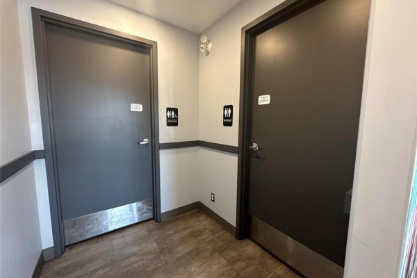 105 2136 Mcphillips Street, Winnipeg, MB R2V3C8 Photo 5