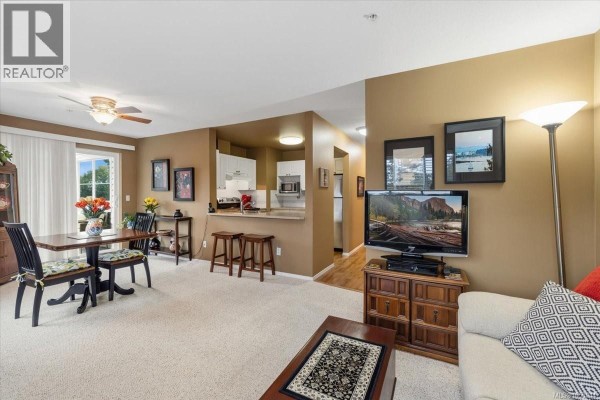 Ensuite - 105 24 Prideaux St, Nanaimo, BC V9R2M4 Photo 4