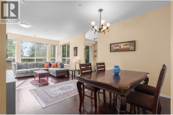 105 3050 Dayanee Springs Boulevard, Coquitlam, BC V3E0A2 Photo 4