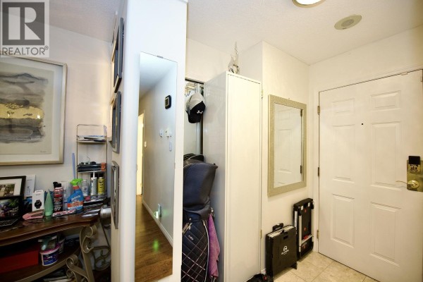 105 6188 Patterson Avenue, Burnaby, BC V5H2N1 Photo 5
