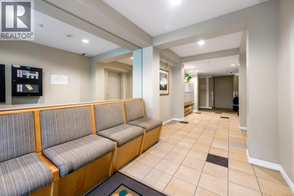 105 988 W 54th Avenue, Vancouver, BC V6P1M9 Photo 3