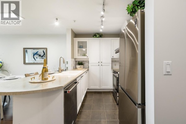 105 988 W 54th Avenue, Vancouver, BC V6P1M9 Photo 4