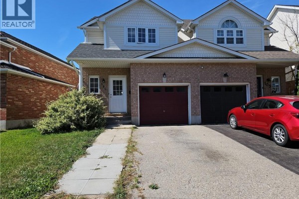 105 Activa Avenue, Kitchener, ON, photo 2