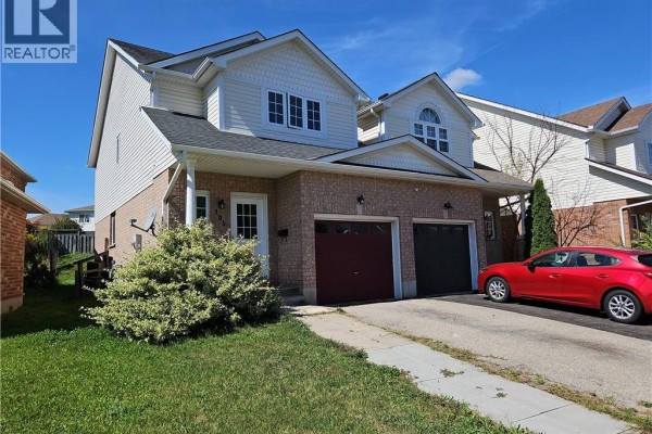 105 Activa Avenue, Kitchener, ON, photo 3