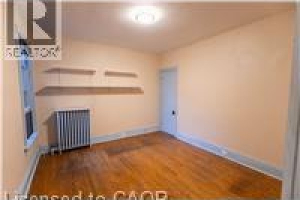 105 Erie Avenue Unit# Second, Hamilton, ON L8N2W5 Photo 4