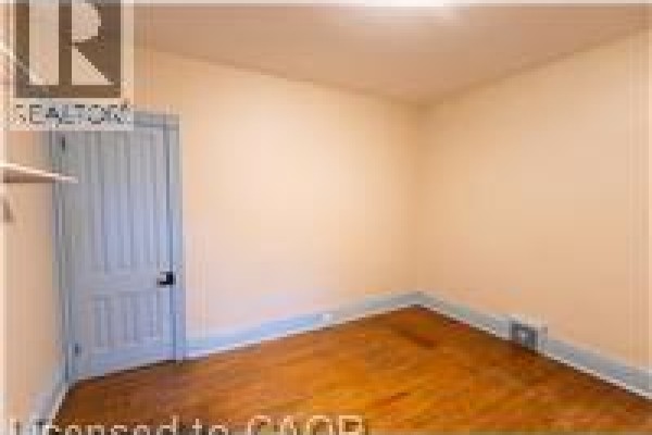105 Erie Avenue Unit# Second, Hamilton, ON L8N2W5 Photo 5