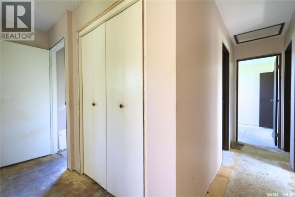 Bedroom - 105 Fifth Avenue, Rhein, SK S0A3K0 Photo 5