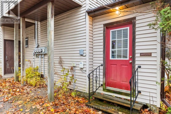 105 Gibson Street, Parry Sound, ON P2A1X6 Photo 4