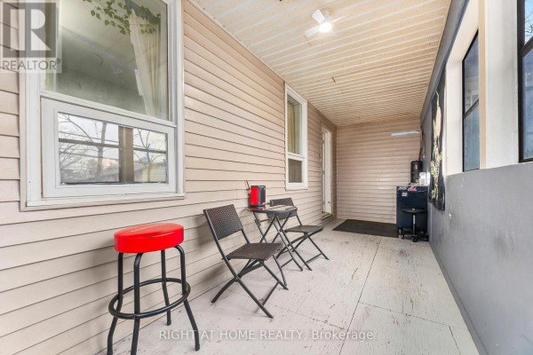 105 Gibson Street, Parry Sound, ON P2A1X6 Photo 5