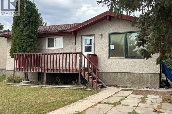 Bedroom - 105 Griffin Street, Maple Creek, SK S0N1N0 Photo 4