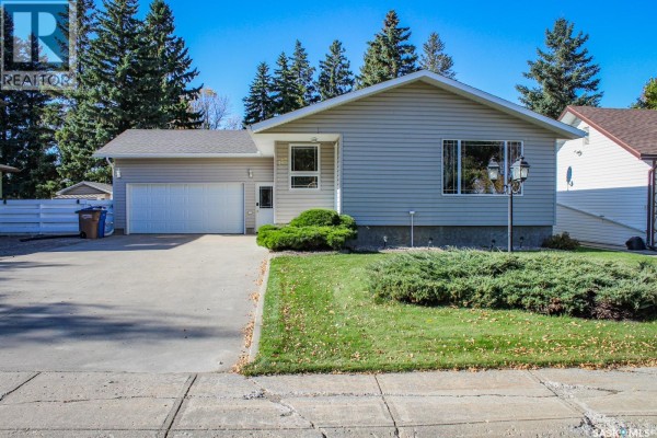 105 Lancaster Street, Melfort