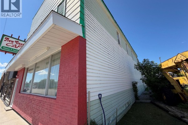 105 Main Street, Hudson Bay, SK S0E0Y0 Photo 2