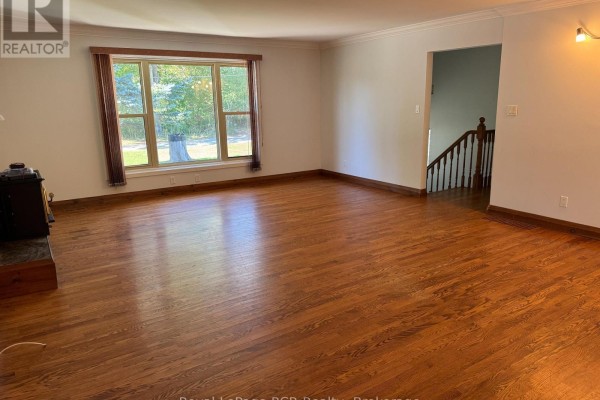 105 Maple Grove Lane, Georgian Bluffs, ON, photo 3