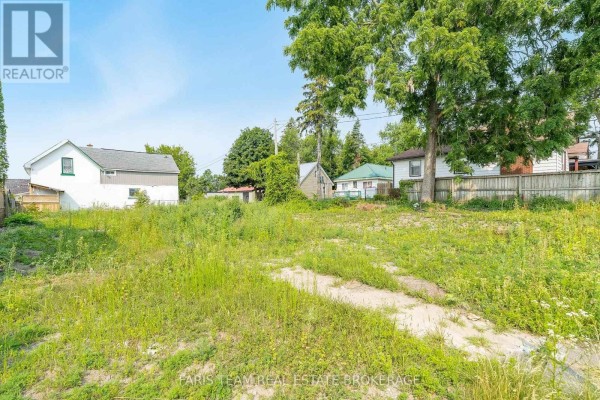 105 Matchedash Street S, Orillia, ON L3V4W9 Photo 3